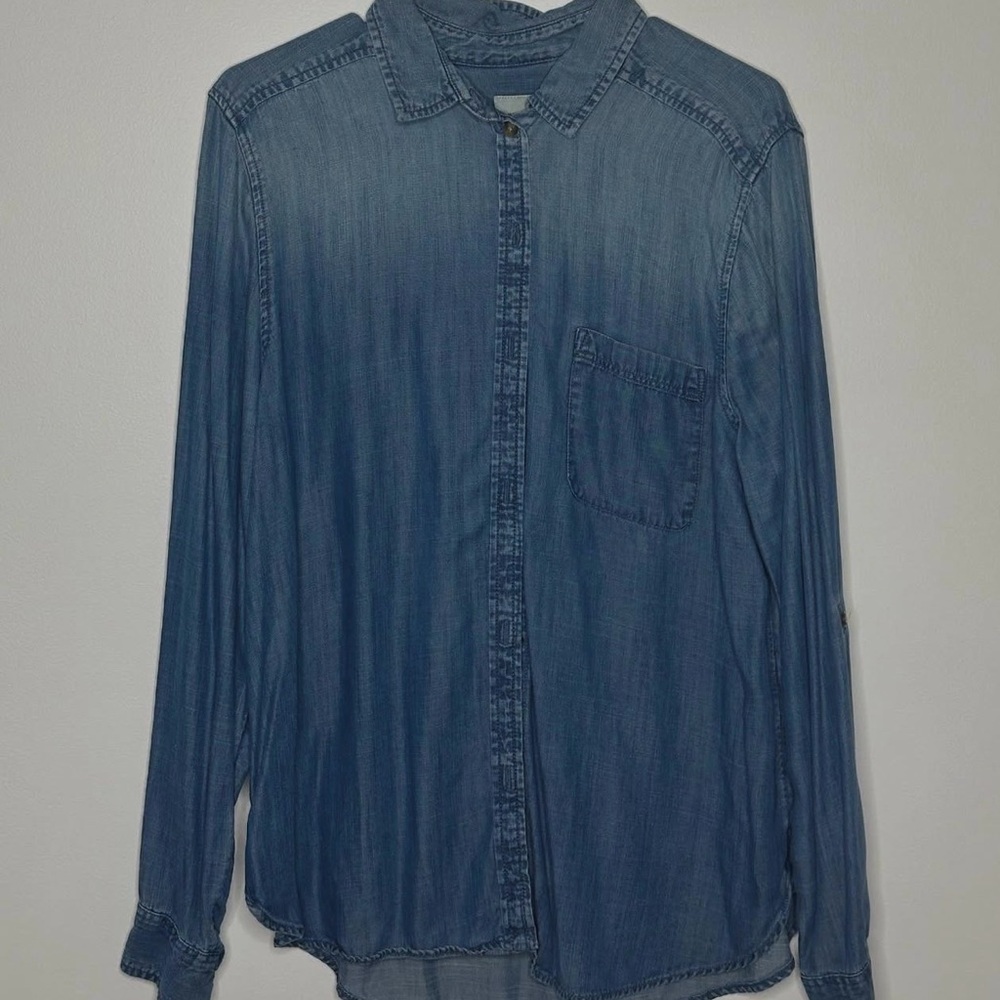 American Eagle Denim Ombré Button-Up Shirt